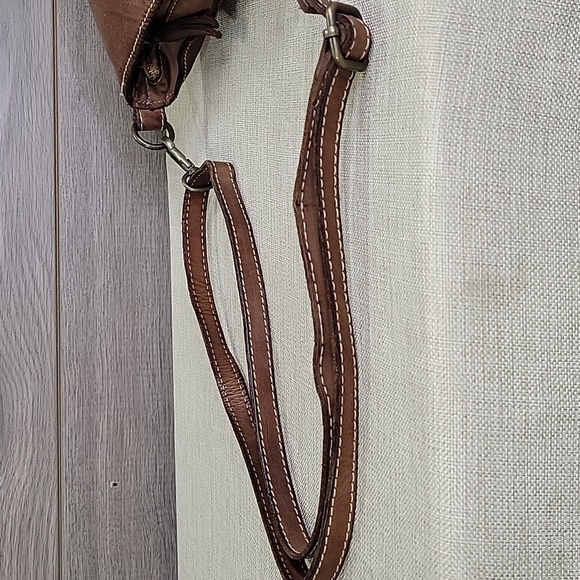 Costanza Rota Brown Leather Studded Crossbody Shoulder Bag - Picture 5 of 12